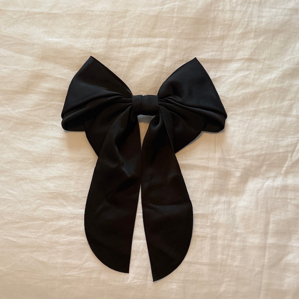 Elegant Black Hair Bow- Never Been Worn